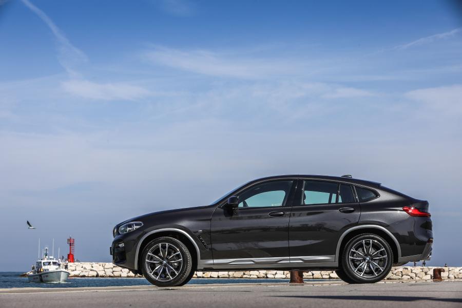  BMW X4 xDrive20d M Sport (G02) 2018 года  (WW) (фото 32 из 40)